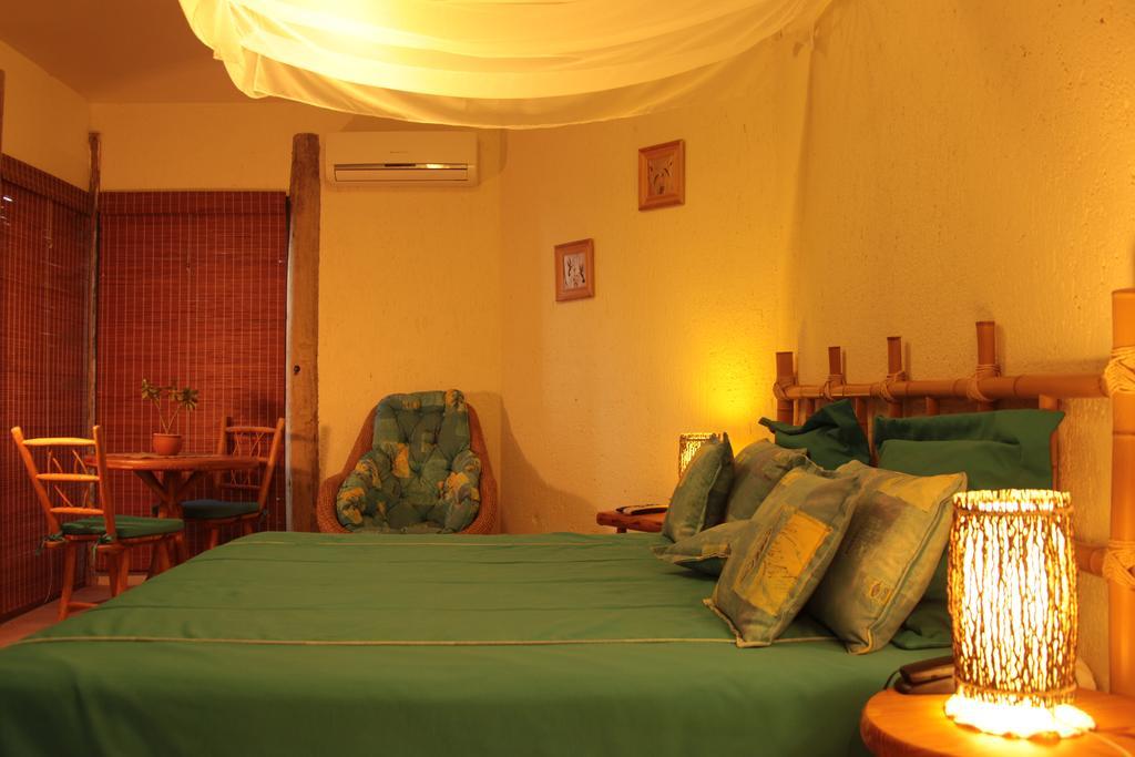 Bangalore Suites Garopaba Eksteriør billede
