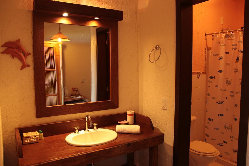 Bangalore Suites Garopaba Eksteriør billede